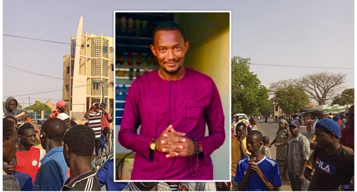 4F66FB74-CD5C-4FB9-A36D-4A29A54D8D68