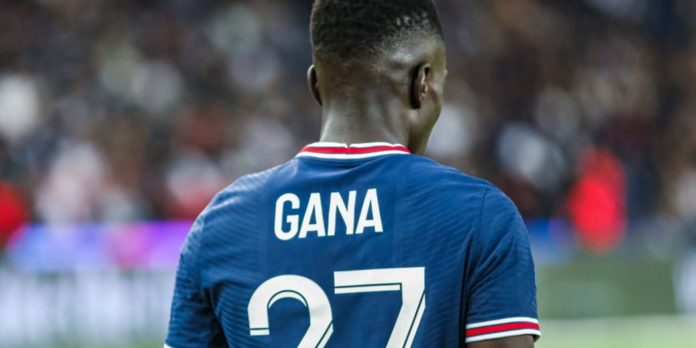 8F754A28-5514-451B-8862-4CB2D93BC7BE