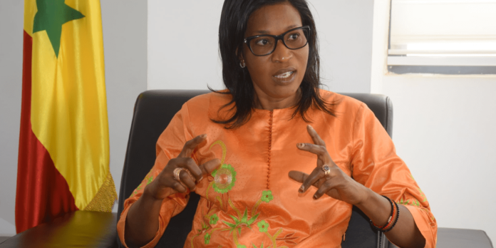 F5D52E4B-6287-4F52-ACED-3CE0428D2291