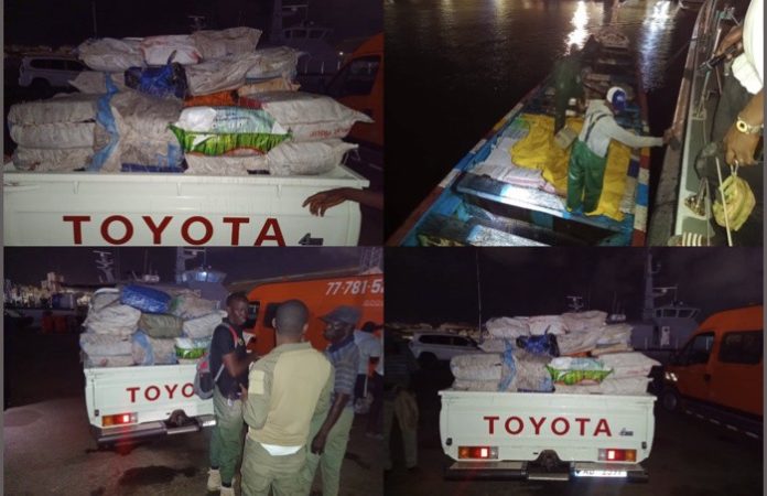 F7D39316-DAAC-441C-9D07-8E826D85ED2E