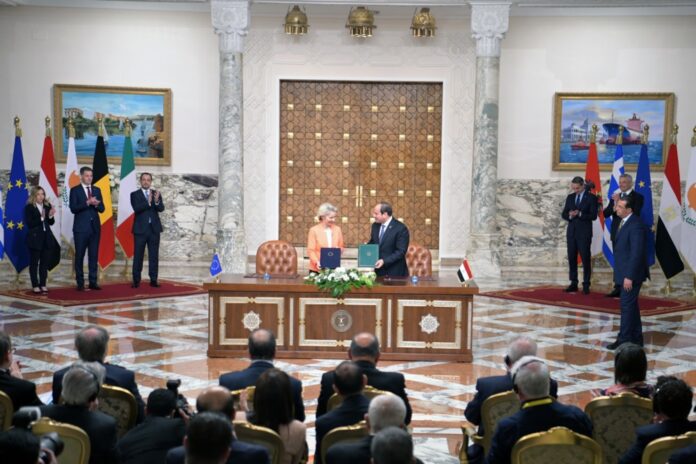 EU leaders visit Egypt to sign a deal on economic aid and migration